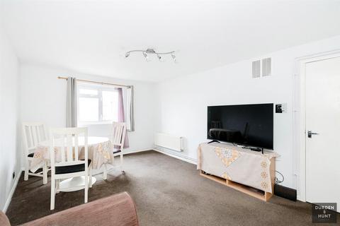 1 bedroom apartment for sale, Avelon Road, Rainham, RM13