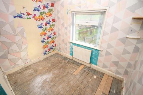 4 West Royd Close, Shipley, BD18 2PE