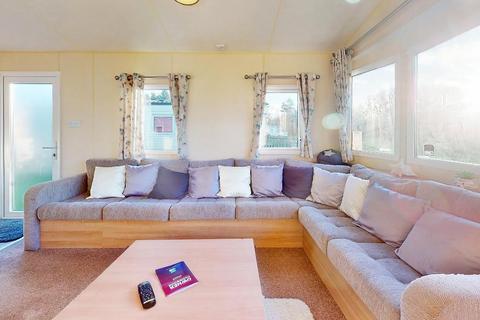 3 bedroom mobile home for sale, Broadland Sands, Coast Road, NR32