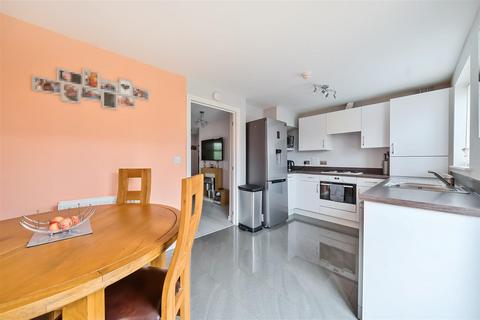 5 Bishop Close, Margate, CT9 4FP