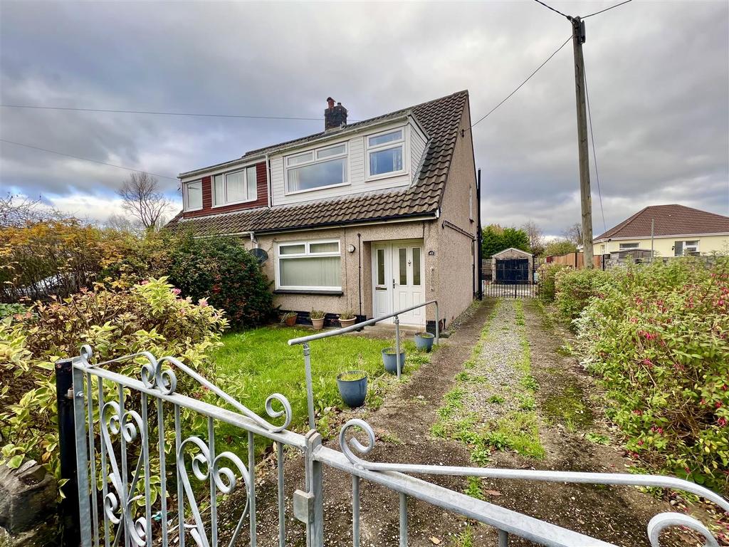 Brynymor Road, Gowerton, Swansea 3 bed semidetached house for sale £