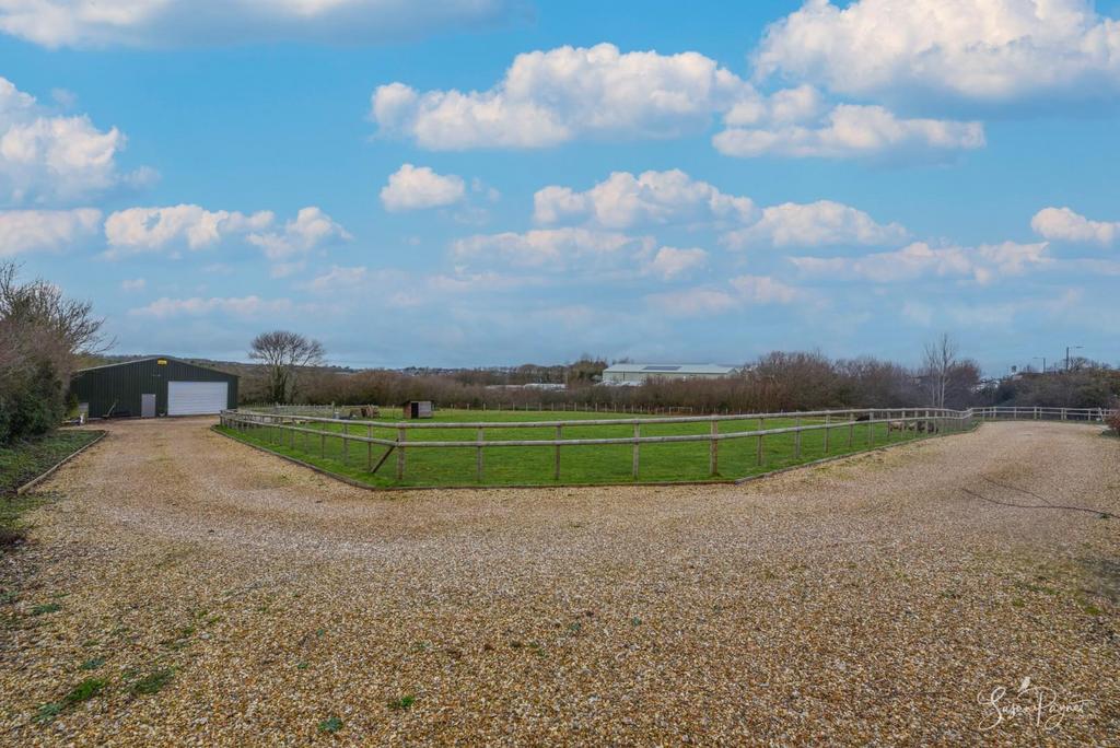 Brading Road, Ryde 3 bed semidetached house for sale £660,000