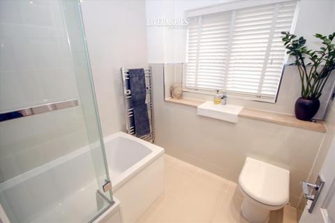 7 Warwick Way, Dartford, DA1 1NQ