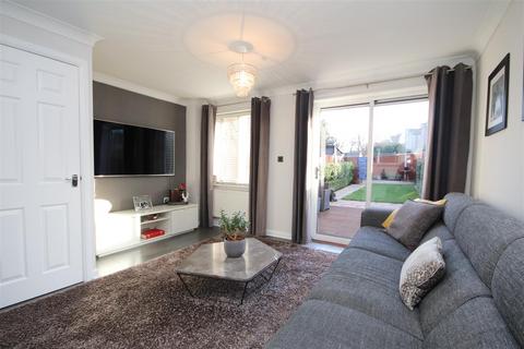 7 Warwick Way, Dartford, DA1 1NQ
