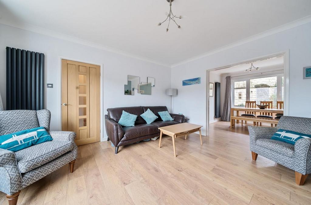 Royal Oak Road, Derwen Fawr, Swansea 3 bed detached house for sale £