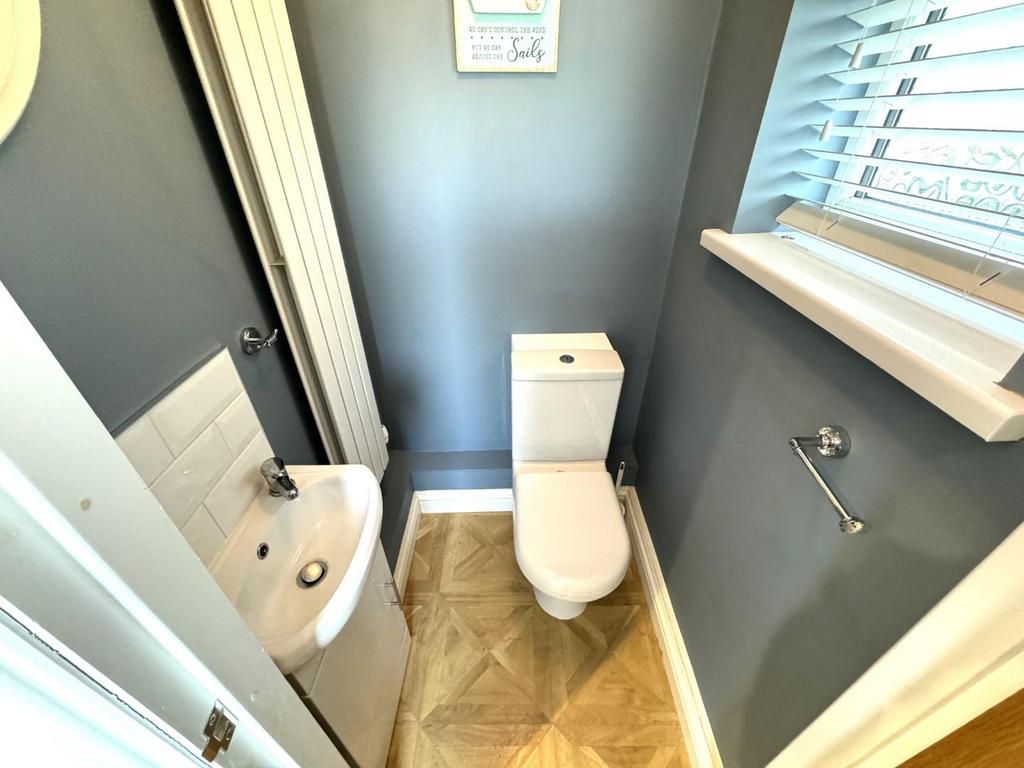 Ground floor wc