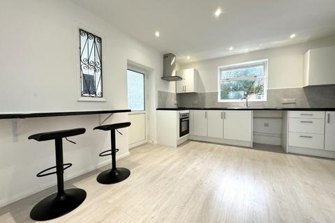 24 Endrick Road, Hartlepool, TS25 4DW