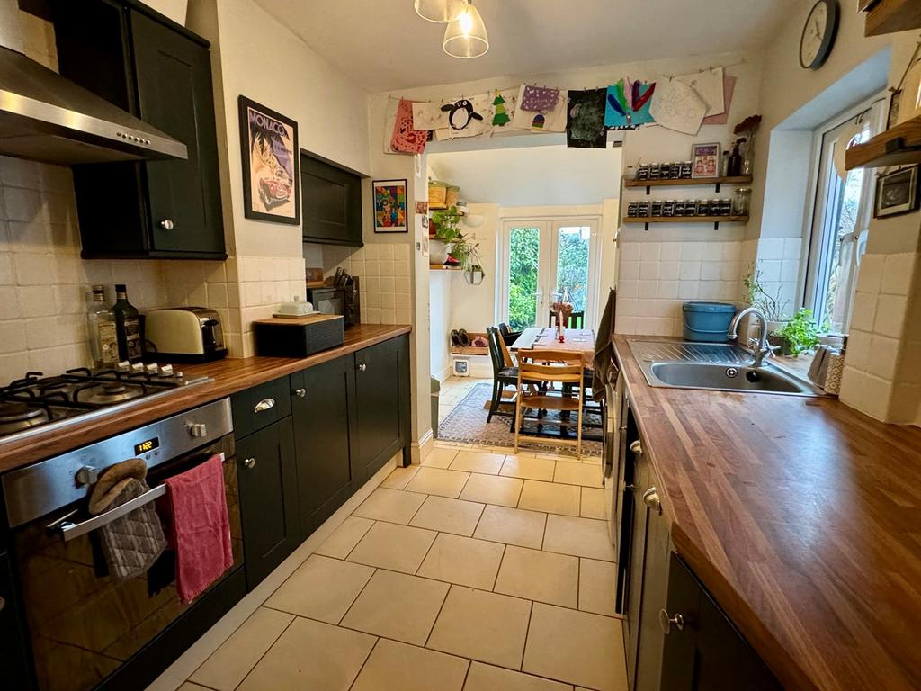 Stanhope Street, Hereford, HR4 3 bed terraced house for sale £275,000