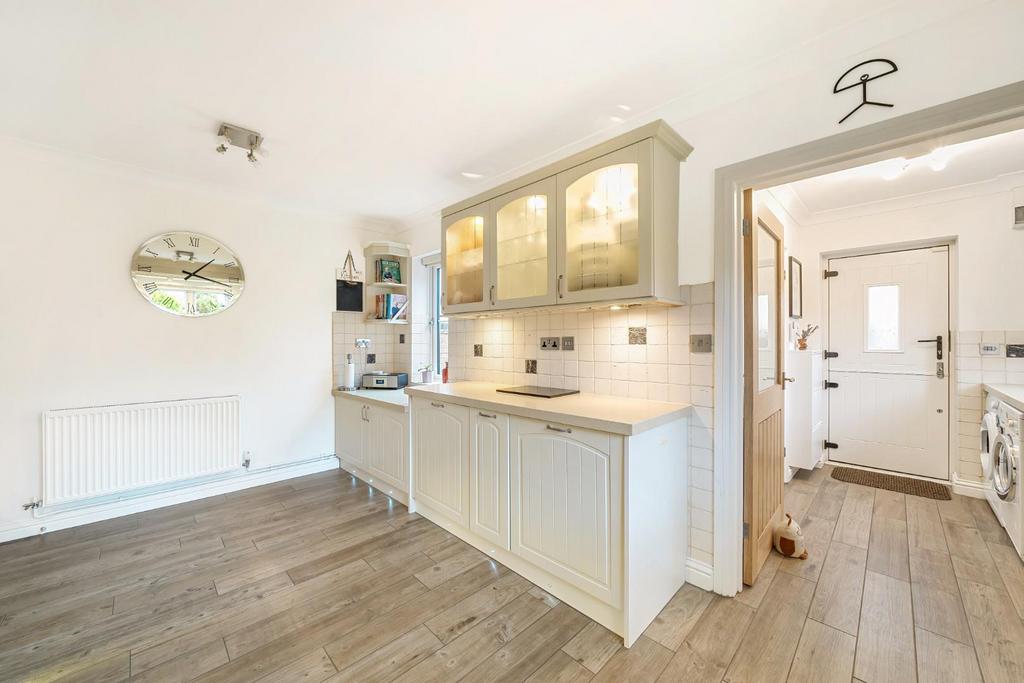 2nd view KITCHEN.jpg