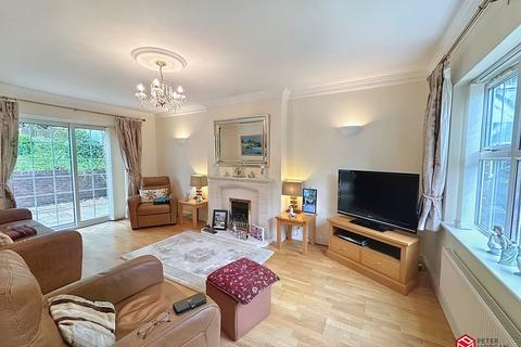4 bedroom detached house for sale - Princess Drive, Neath, Neath Port Talbot. SA10 7PZ