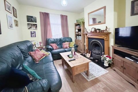 3 bedroom terraced house for sale, Read Street, Swindon, SN1 5HJ