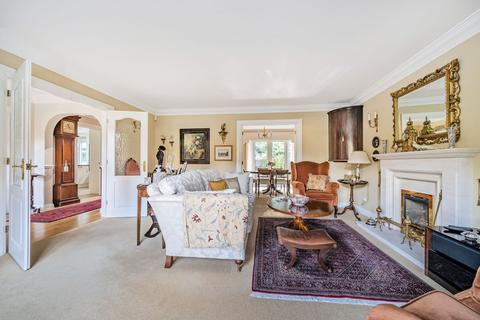 4 Heatherlands, Storrington, Pulborough, RH20 3NE