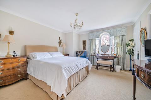 4 Heatherlands, Storrington, Pulborough, RH20 3NE