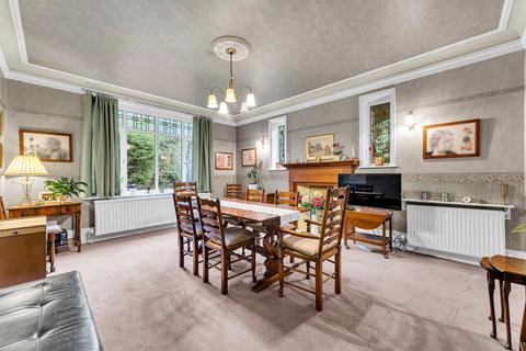 6 bedroom detached house for sale - Ashlands, Sale, Cheshire, M33
