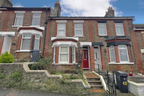 3 bedroom terraced house for sale - Nightingale Road, Dover, CT16