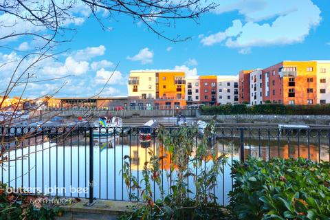 2 bedroom apartment for sale, Freshwater View, Northwich