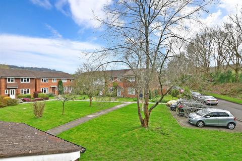 43 Chester Close, Dorking, RH4 1PP