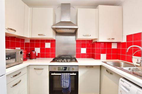 43 Chester Close, Dorking, RH4 1PP
