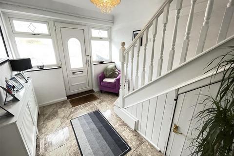 2 bedroom bungalow for sale, Cloverfield Gardens, Little Sutton