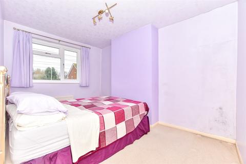 4 bedroom semi-detached house for sale - Romney Road, Willesborough, Ashford, Kent