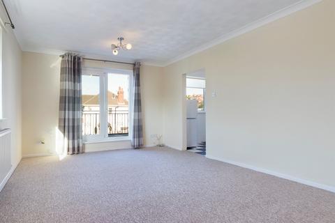 2 bedroom flat to rent - Carnglas Road, Tycoch, Swansea, SA2
