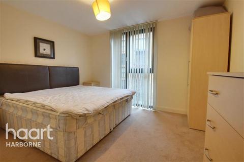 1 bedroom flat to rent - Southside Apartments