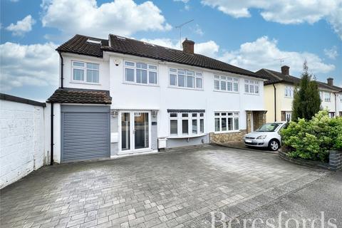 5 bedroom semi-detached house for sale, Dury Falls Close, Hornchurch, RM11