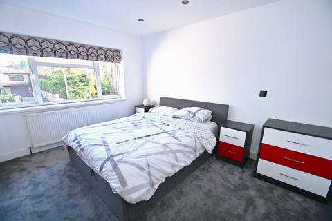 109a Slough Road, Datchet, Slough, SL3 9AQ