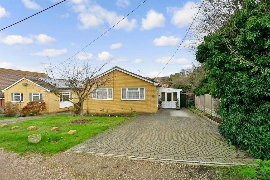 Woodland Drive, Minster On Sea, Sheerness, Kent 2 bed detached bungalow for sale £290,000