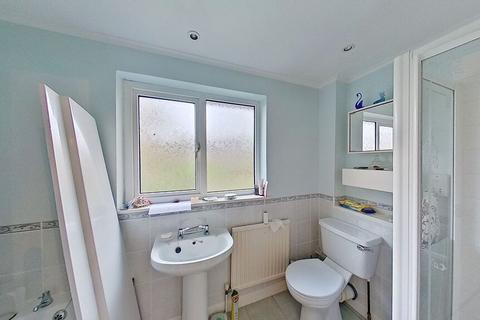 5 Links Close, Herne Bay, CT6 7EU