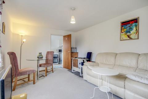 1 bedroom apartment for sale, Buckingham Court, Wokingham