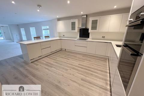 undefined, Park Lane, Poynton