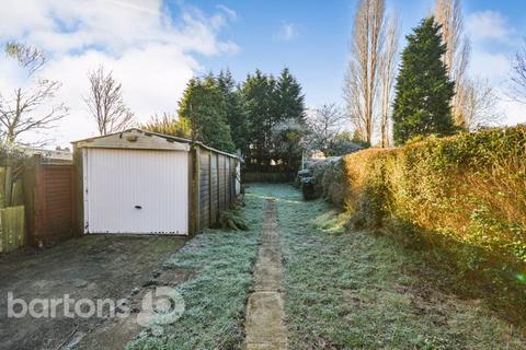 27 Flat Lane, Whiston, Rotherham, S60 4EF