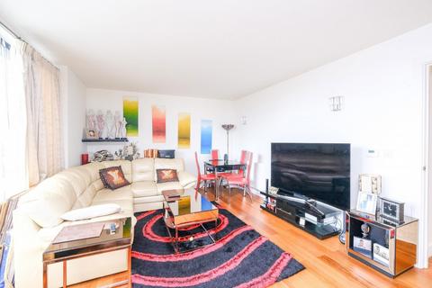 Flat 803, Navigation Building Station Approach, Hayes, UB3 4FF