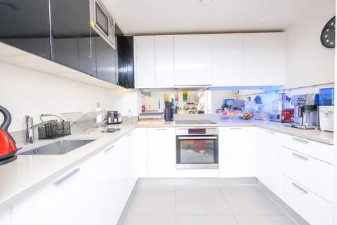 Flat 803, Navigation Building Station Approach, Hayes, UB3 4FF