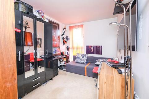 Flat 803, Navigation Building Station Approach, Hayes, UB3 4FF