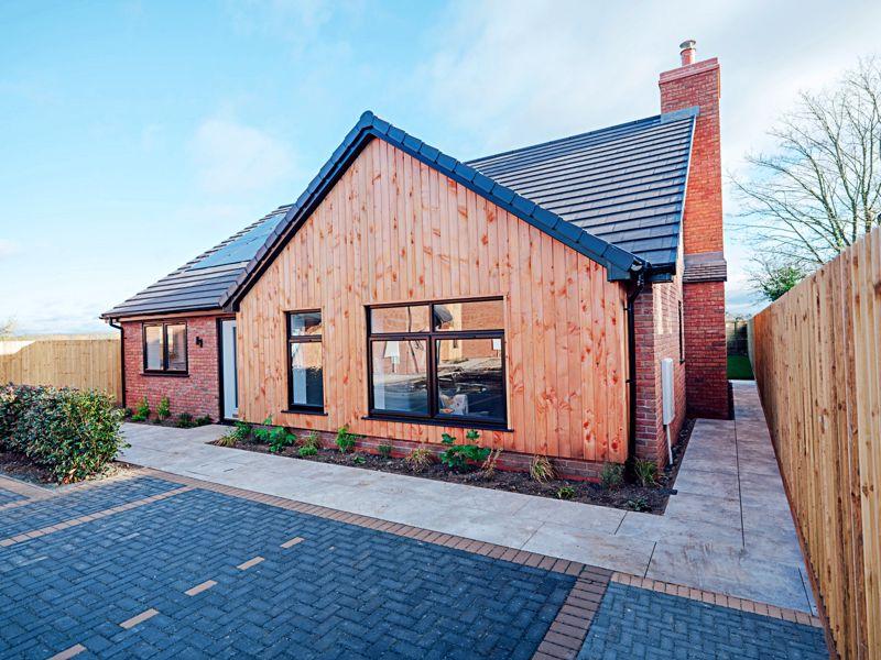 South View, Wyre Piddle 3 bed bungalow for sale £535,000