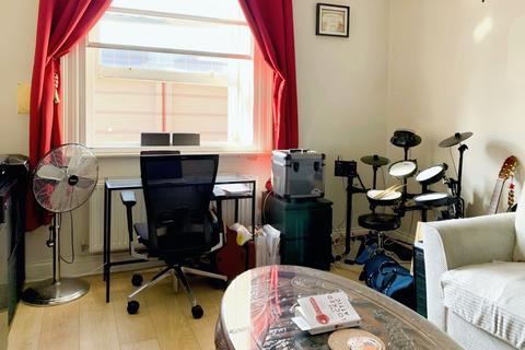 1 bedroom apartment to rent, Maritime Chambers, 82 Canute Road