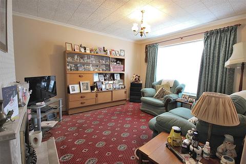 3 bedroom semi-detached house for sale, Windrush Avenue, Bedford, Bedfordshire, MK41