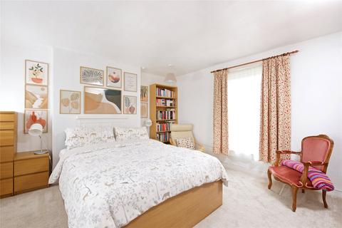 4 bedroom terraced house for sale, Chandos Road, Buckingham, Buckinghamshire, MK18
