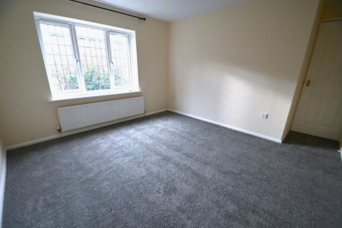 11 Rockall Court, Slough, SL3 8EZ