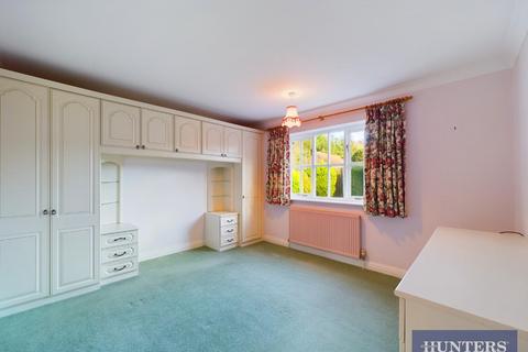3 bedroom detached bungalow for sale, Cloverley Road, Bridlington