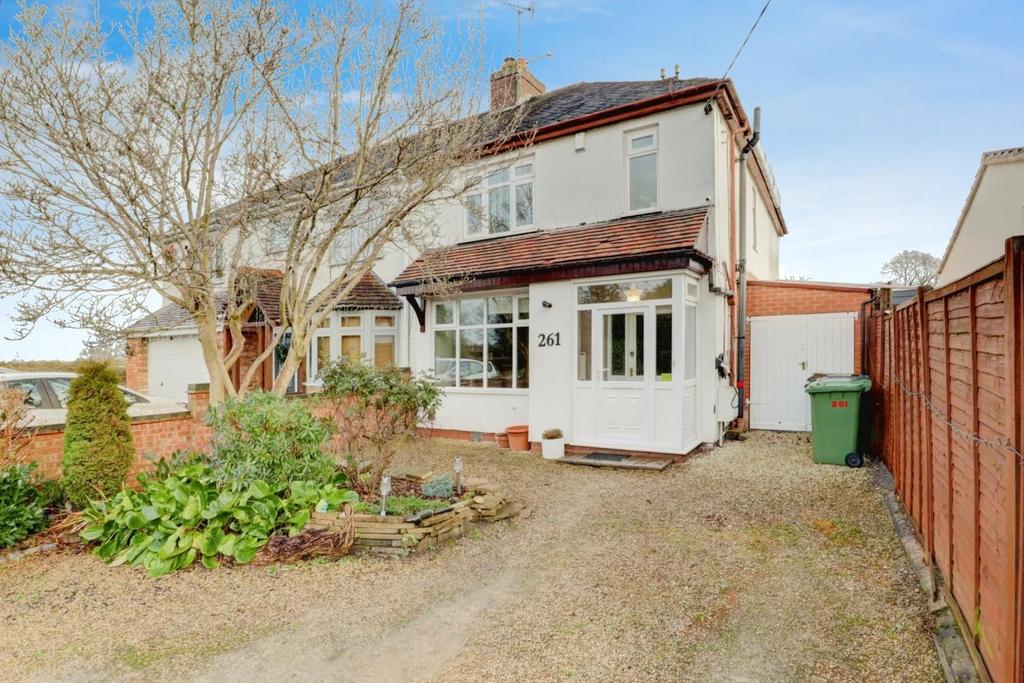 Nuneaton Road, Bulkington 3 bed semidetached house for sale £335,000