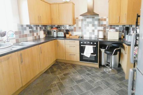 8 Grasmoor Road, Salterbeck, Workington, CA14 5JB