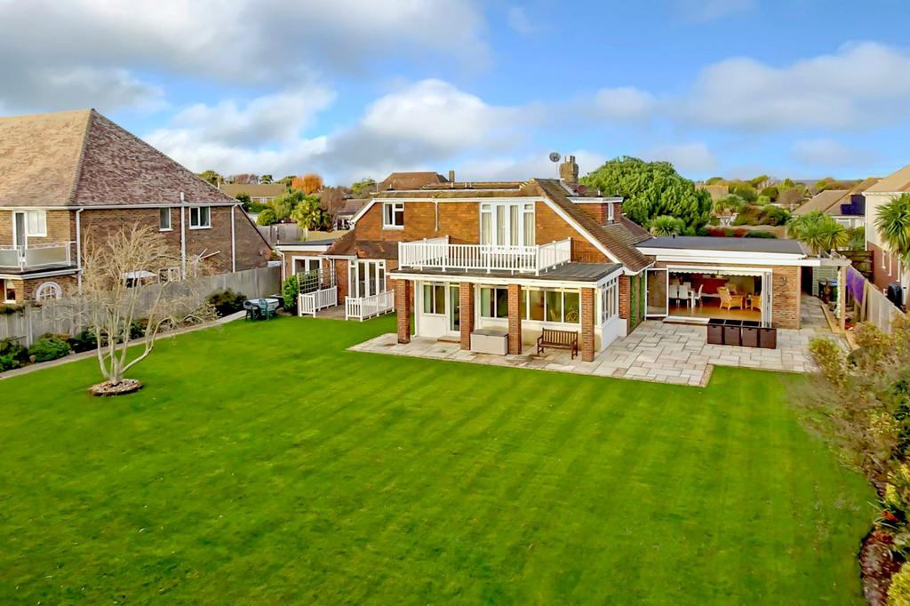 West Ridings, East Preston, West Sussex 6 bed detached house for sale