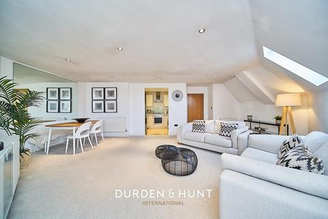 2 bedroom penthouse for sale, Hubbard Court, Valley Hill, Loughton, IG10