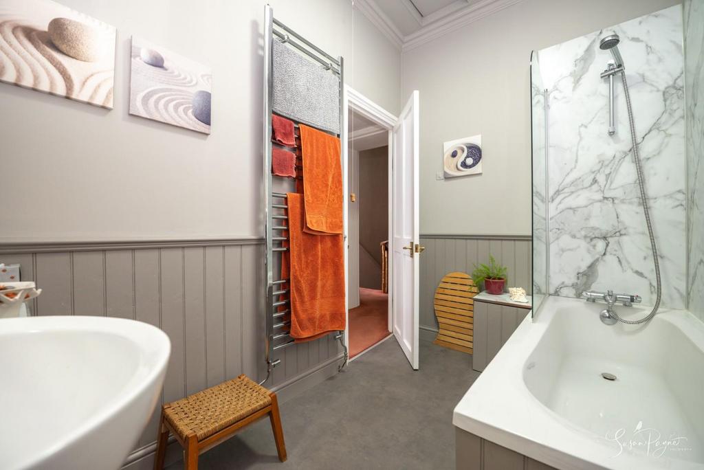 Rear Bathroom