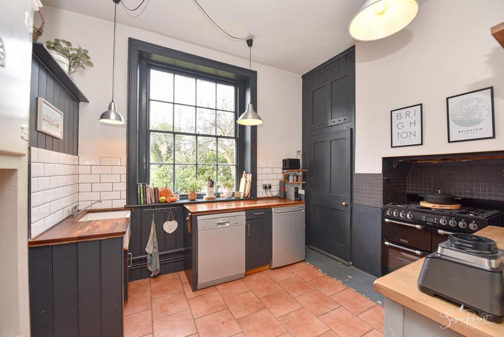 Front Kitchen