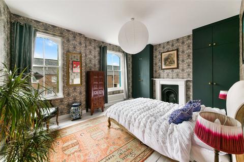 4 bedroom end of terrace house for sale, Hassett Road, London, E9