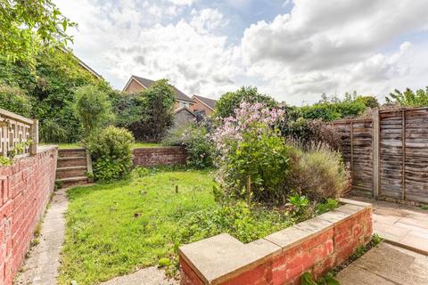 3 bedroom semi-detached house for sale, Lingfield Road, Royston,